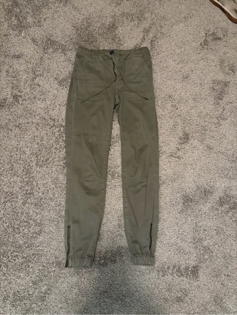 American Eagle Outfitters Olive Green Women’s Jogger Pants
